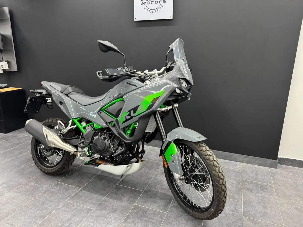 Kawasaki KLE 500 SE (2026) (3)