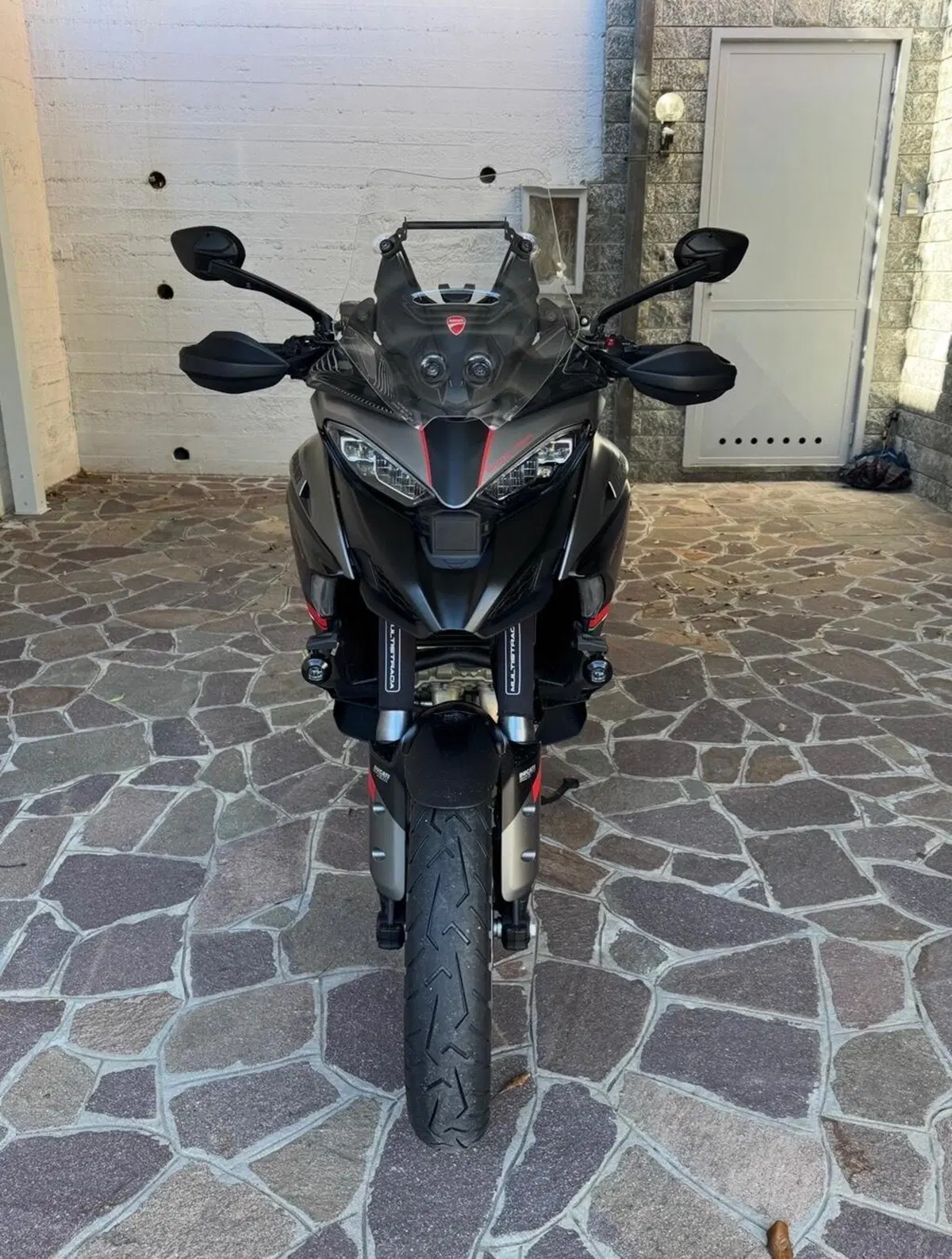 Ducati Multistrada V4 S Grand Tour (2024) (3)