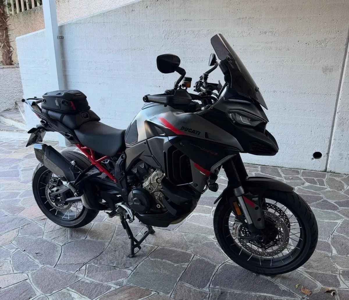 Ducati Multistrada V4 S Grand Tour (2024) (6)