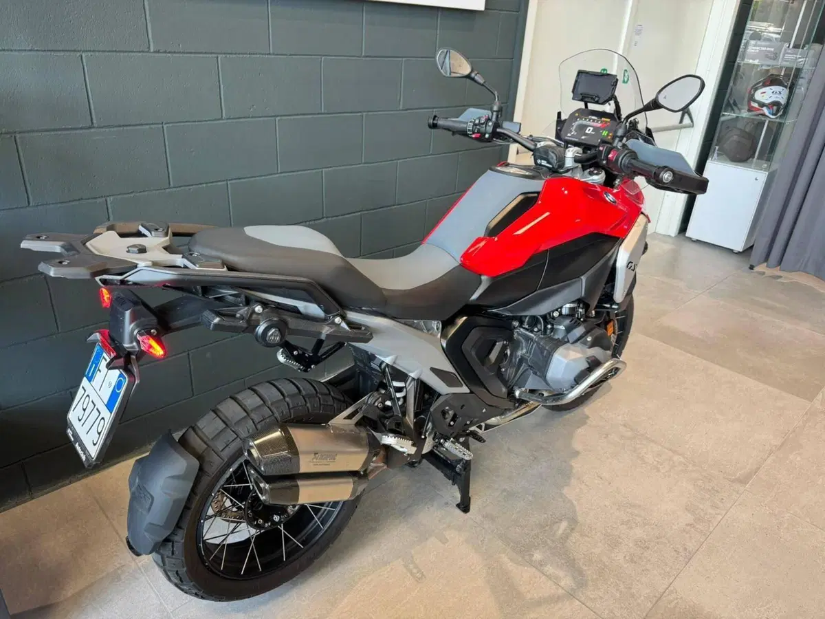 Bmw R 1300 GS (2023 - 26) (8)