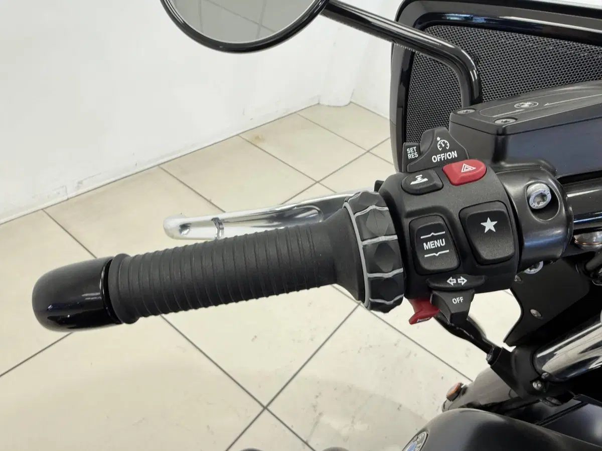Bmw R 18 B (2025) (10)
