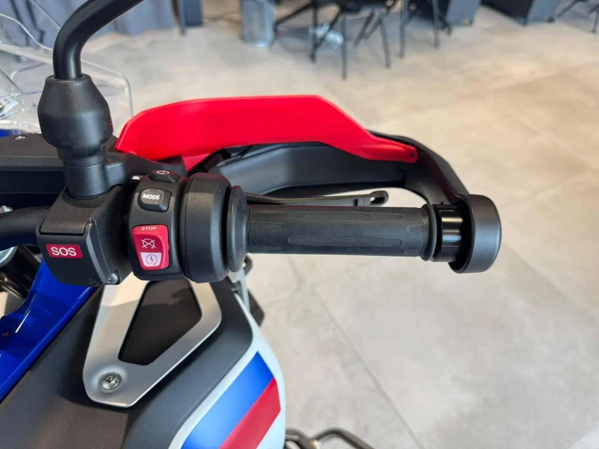 Bmw R 1300 GS Adventure ASA (2025 - 26) (12)
