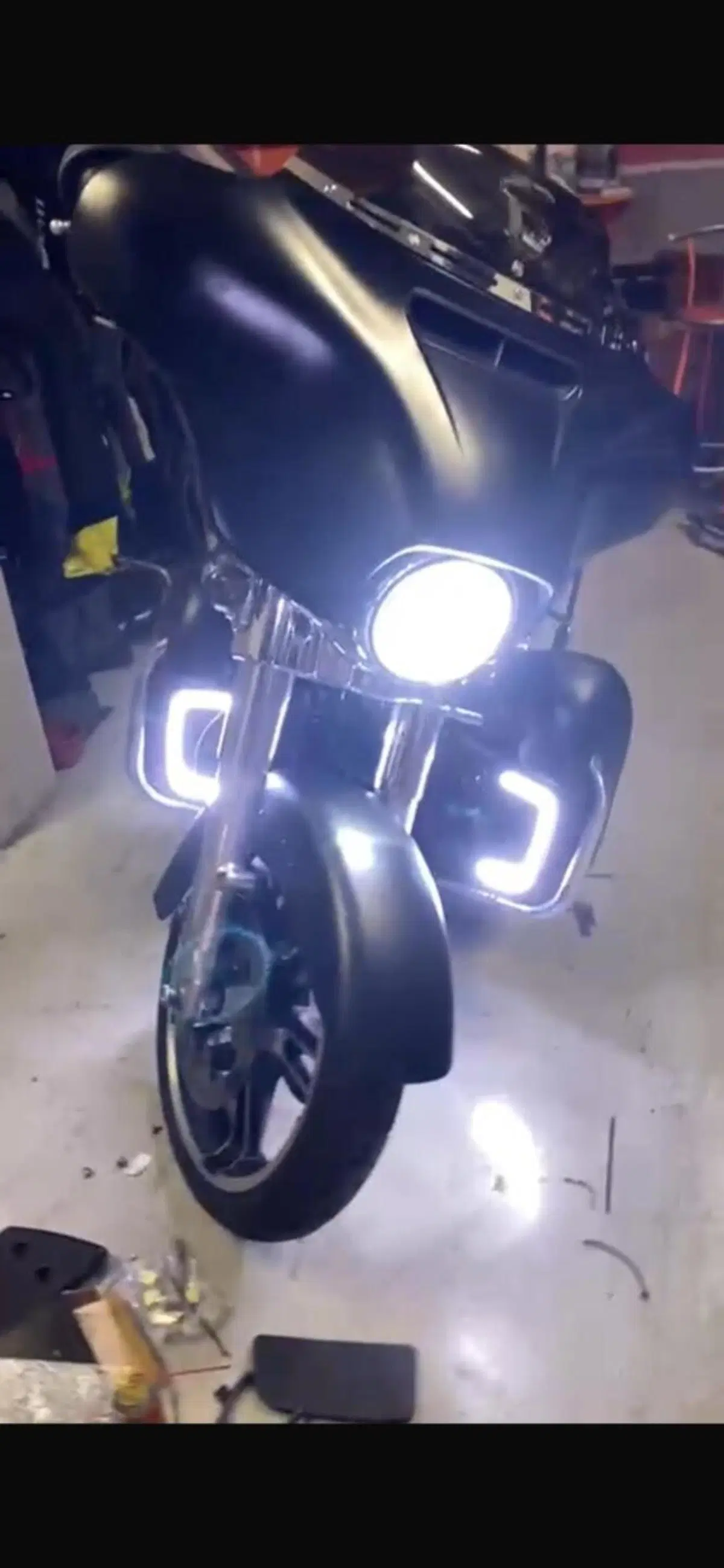 Harley-Davidson 1690 Street Glide Special (2014 - 16) - FLHX (2)