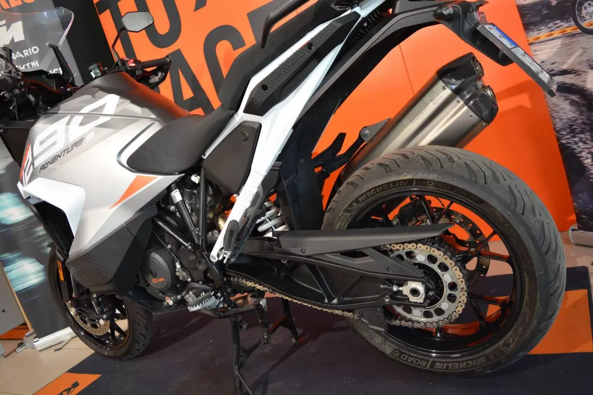 KTM 1290 Super Adventure S (2022 - 25) (6)