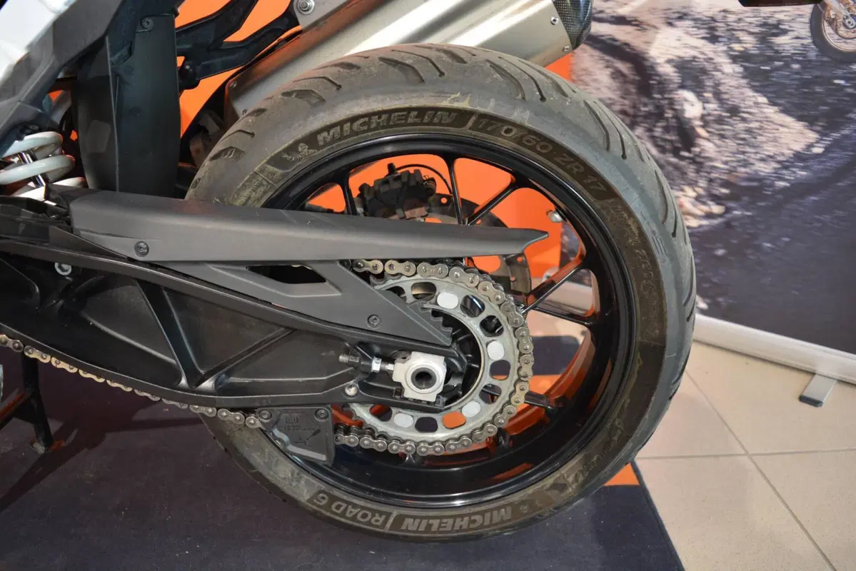 KTM 1290 Super Adventure S (2022 - 25) (17)
