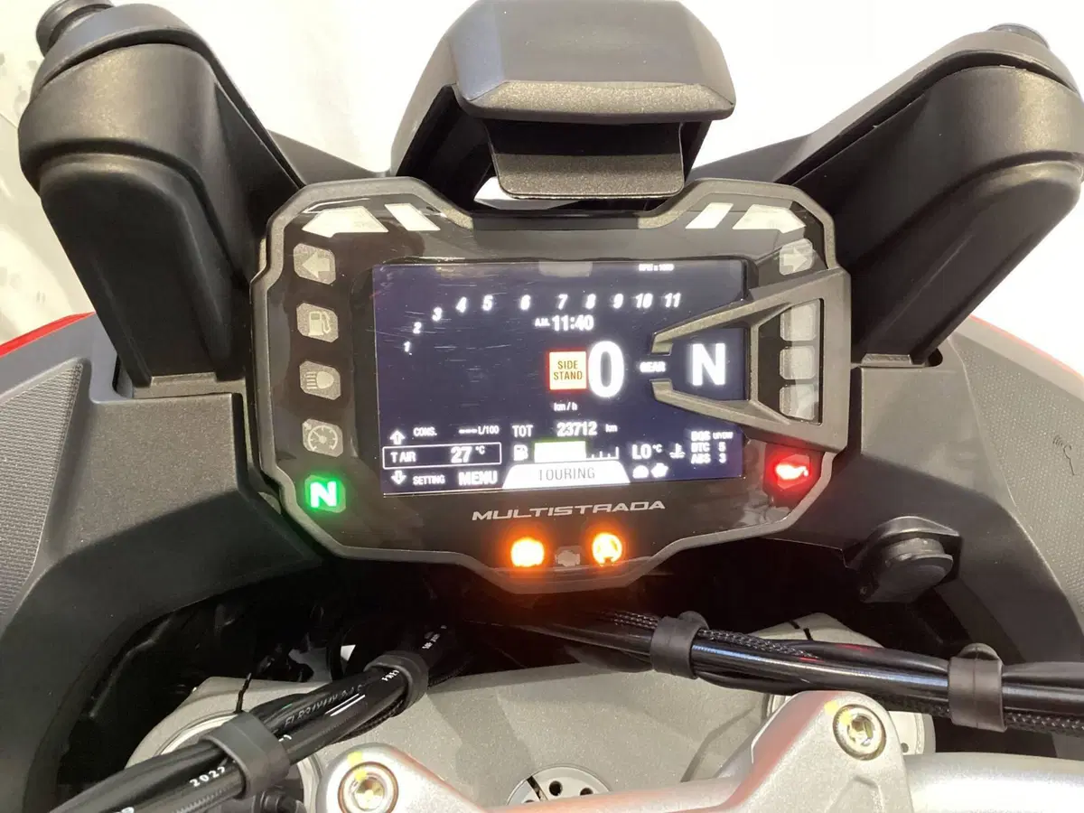 Ducati Multistrada V2 S (2022 - 24) (5)