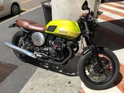 Moto Guzzi V7 Caf&egrave; Classic (2009 - 12) usata