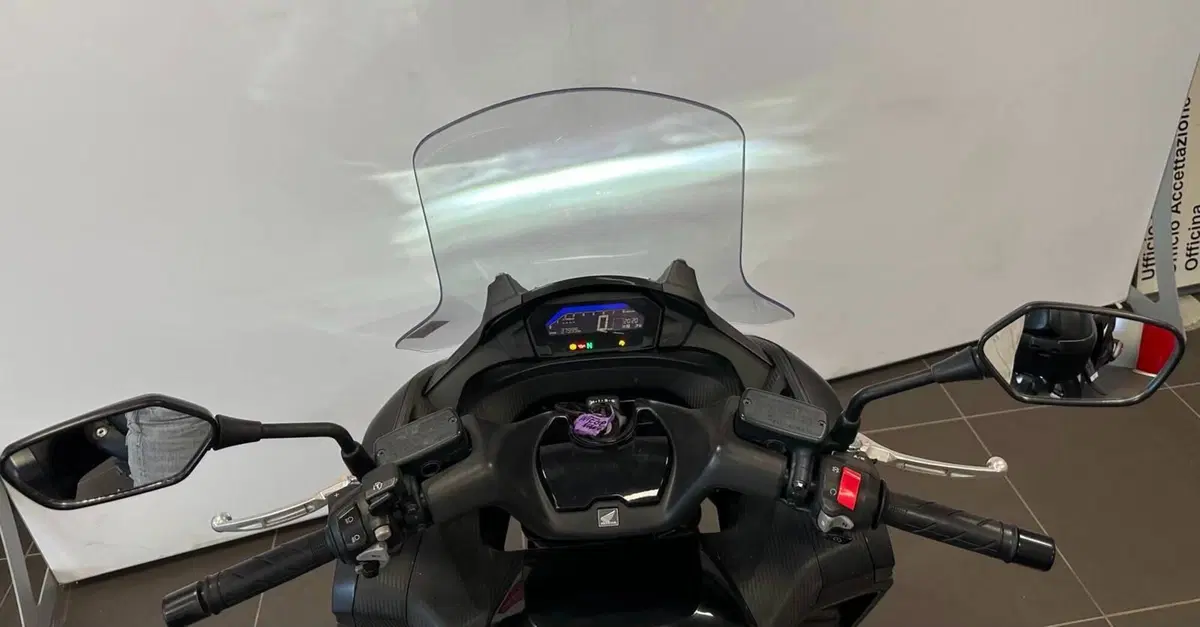 Honda Integra 750 DCT Sport (2018 - 20) (9)
