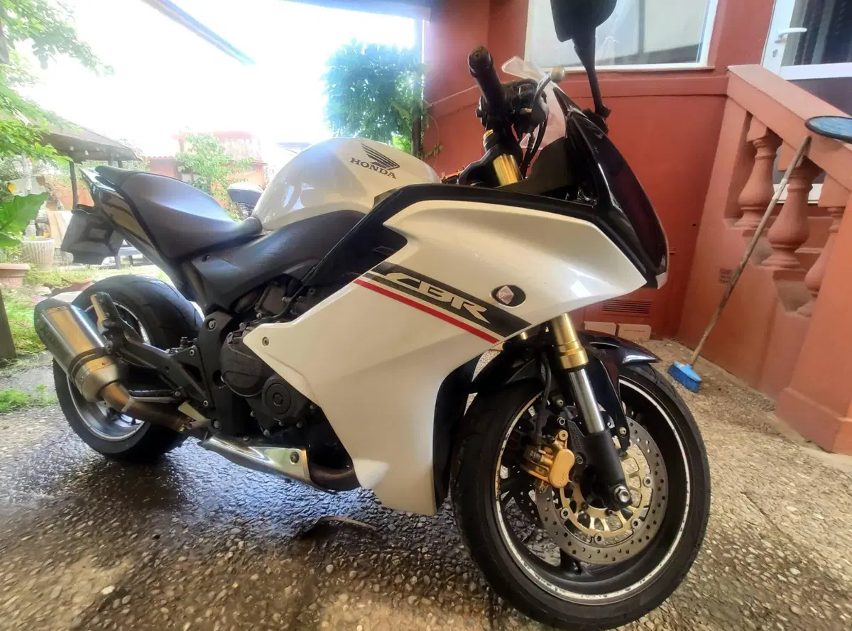 Honda CBR 600 F (2011 - 13) (2)
