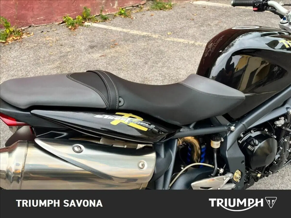Triumph Street Triple R (2009 - 12) (18)