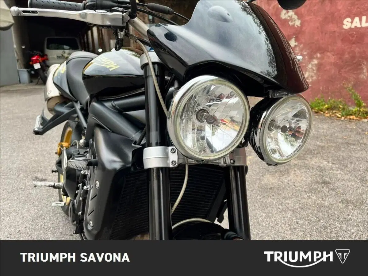 Triumph Street Triple R (2009 - 12) (16)
