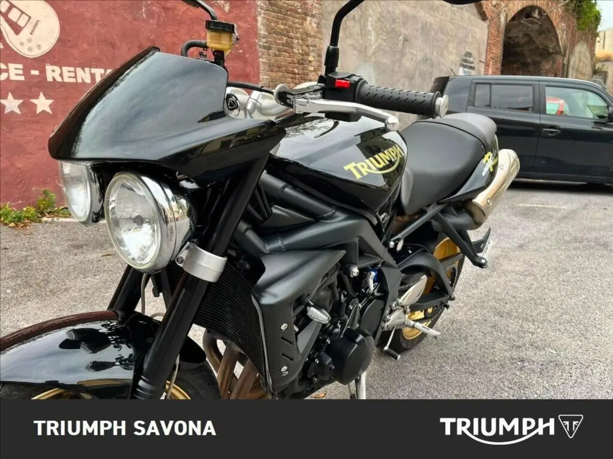 Triumph Street Triple R (2009 - 12) (4)