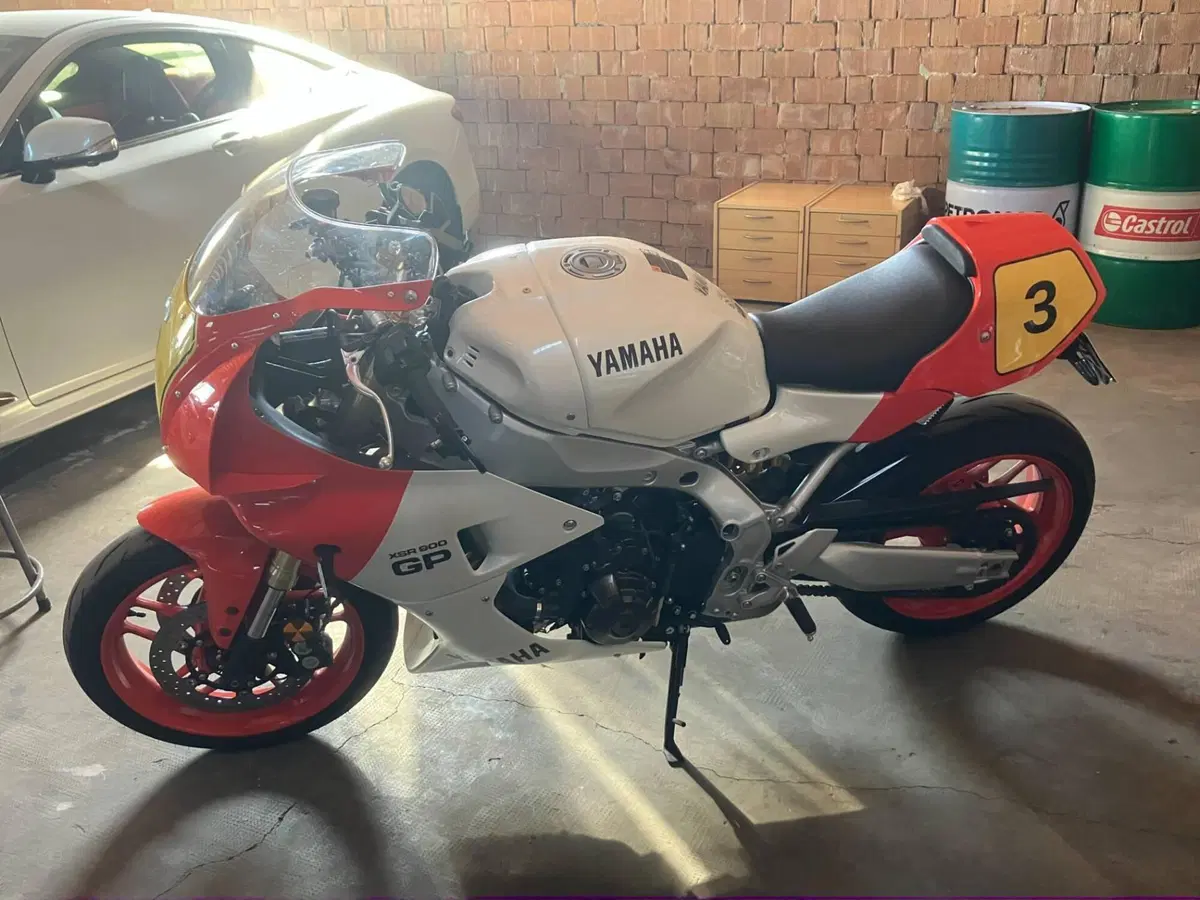 Yamaha XSR 900 GP (2024 - 26) (6)
