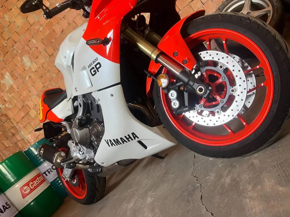 Yamaha XSR 900 GP (2024 - 26) (10)