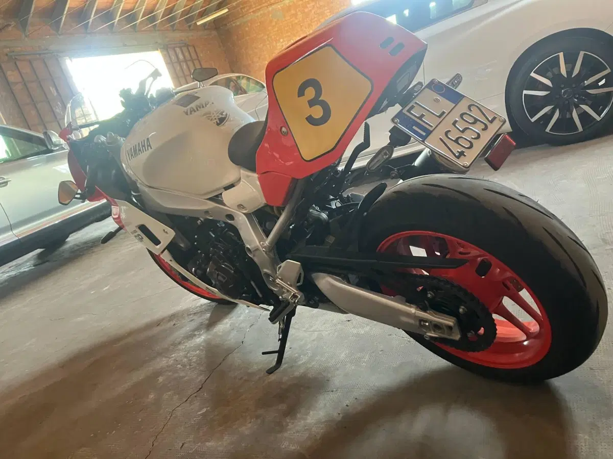 Yamaha XSR 900 GP (2024 - 26) (12)