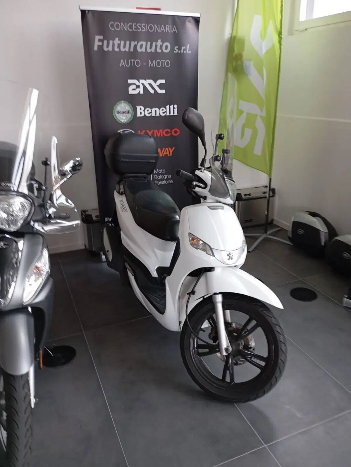 Peugeot Tweet 125 (2014 - 17)