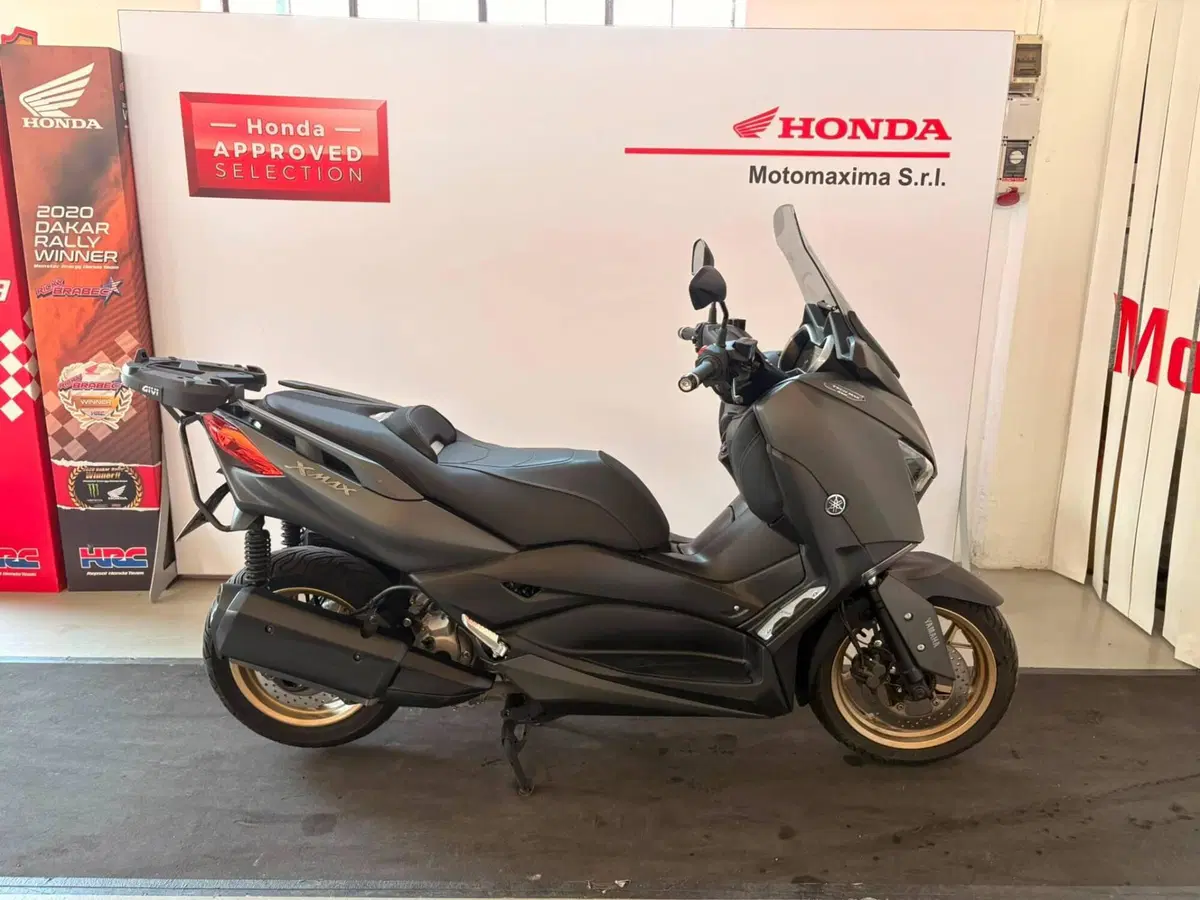 Yamaha X-Max 300 Tech Max (2021 - 24)