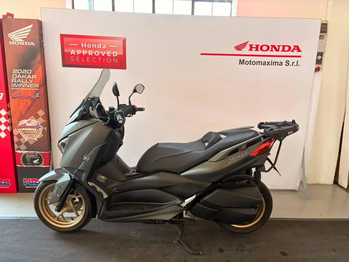 Yamaha X-Max 300 Tech Max (2021 - 24) (4)
