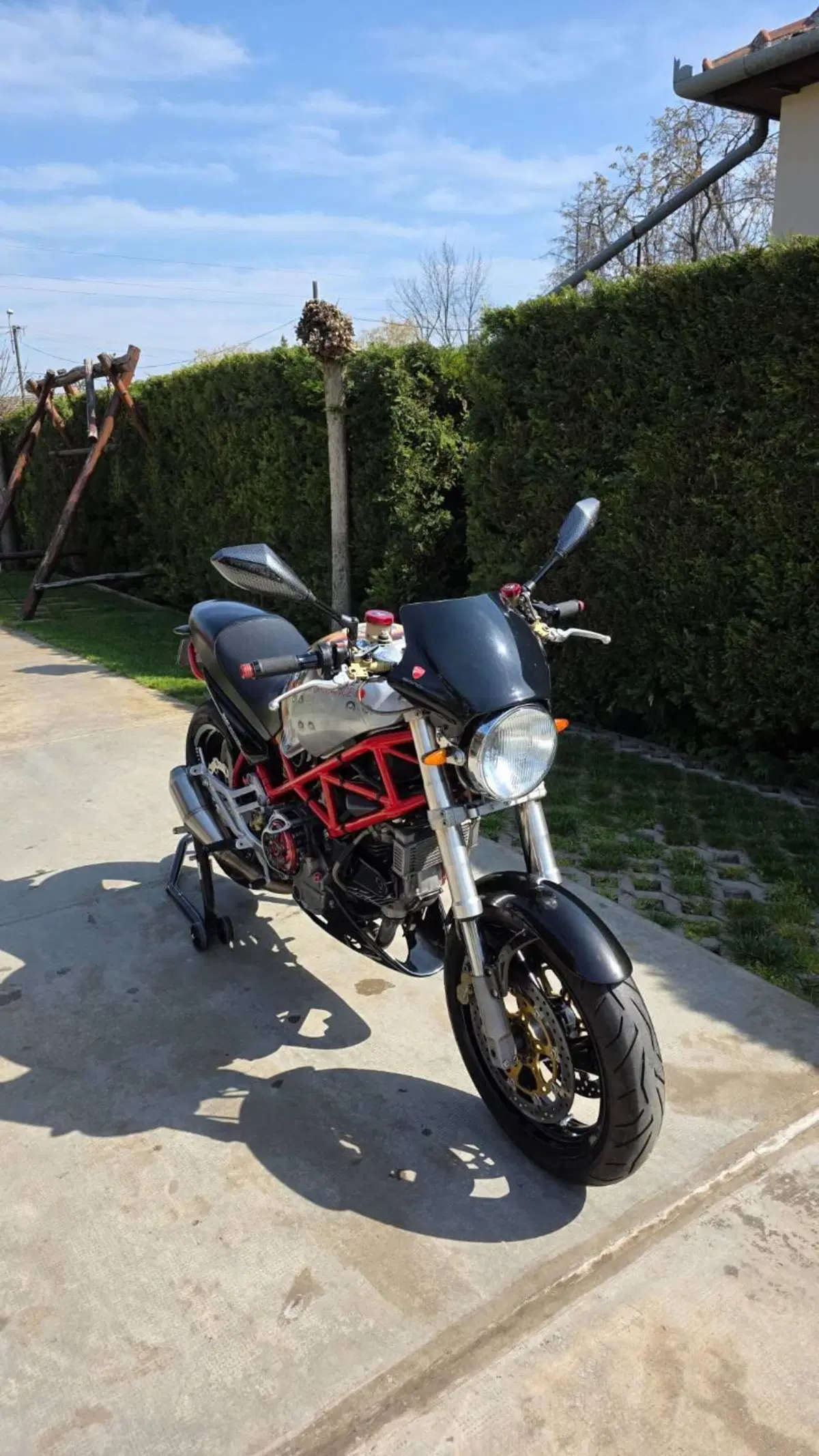 Ducati Monster 900 City (1998 - 02) (2)