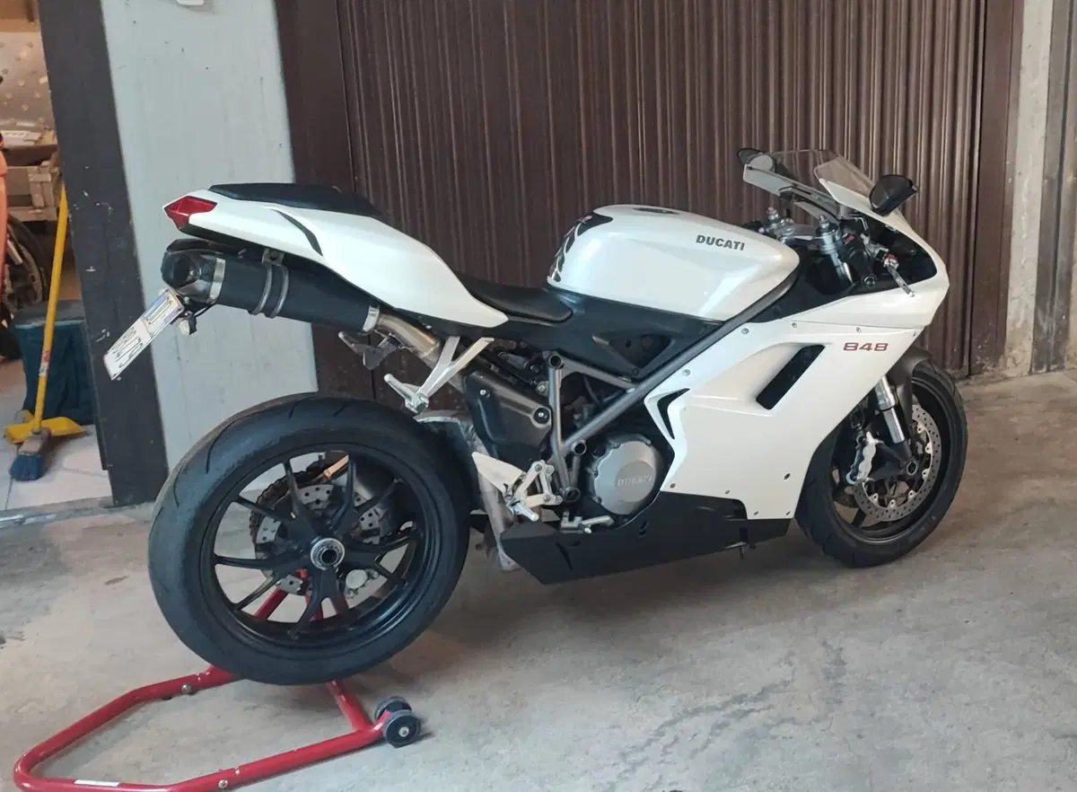 Ducati 848 (2007 - 13)