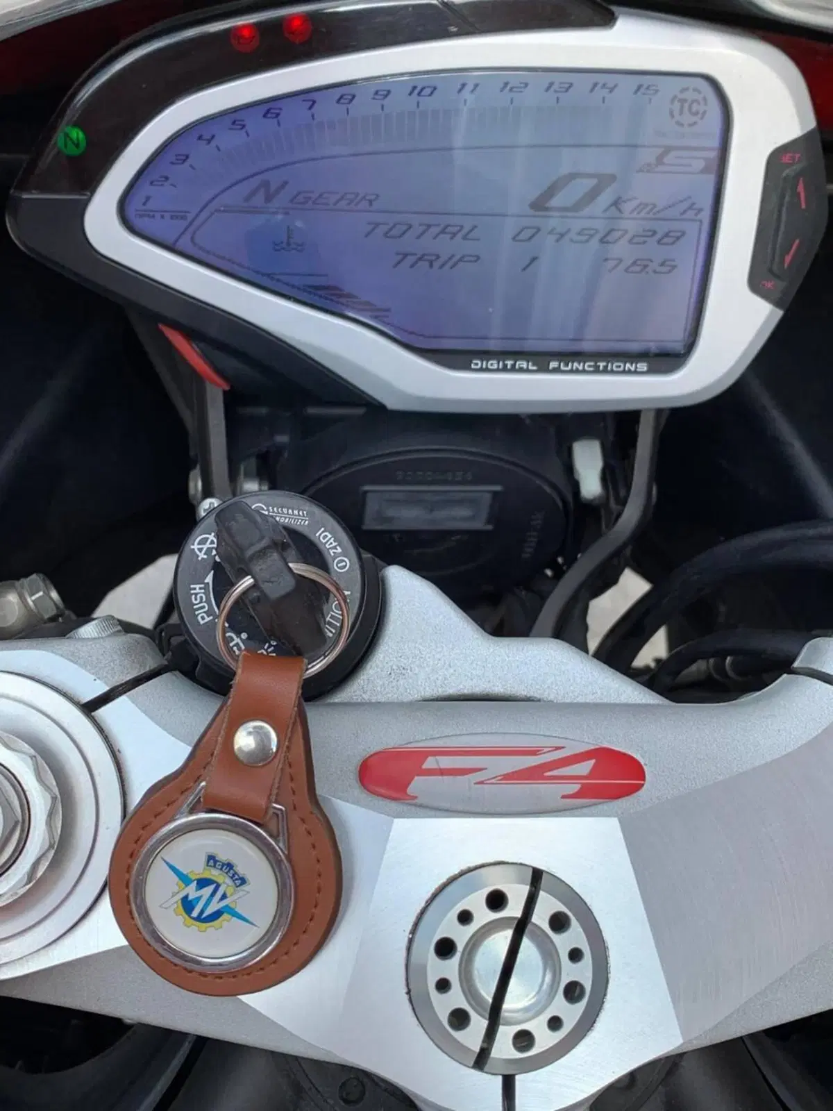 MV Agusta F4 1000 R (2011 - 15) (5)