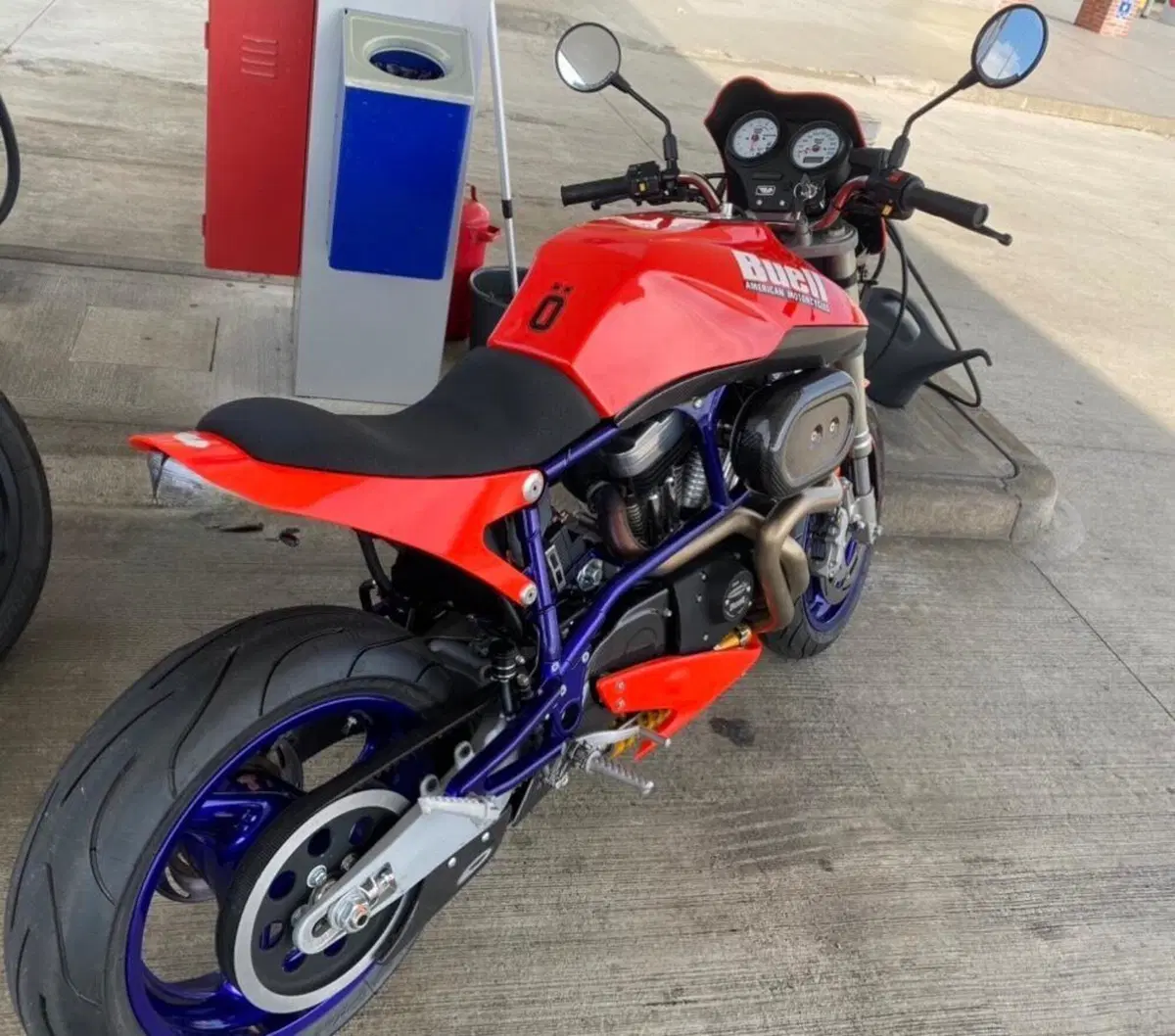 Buell Lightning X1 1200 (6)