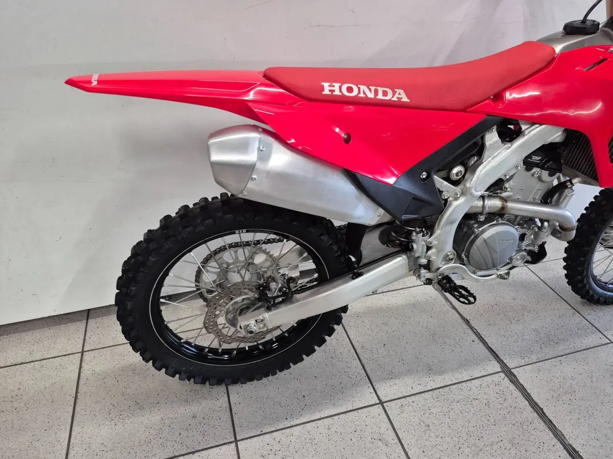 Honda CRF 250R (2026) (3)