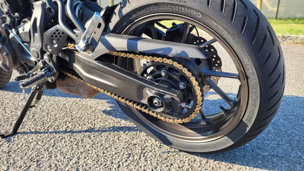 Yamaha XSR 700 ABS (2016 - 20) (9)