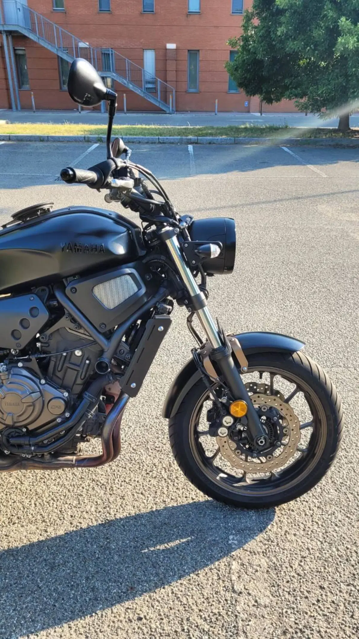 Yamaha XSR 700 ABS (2016 - 20) (12)