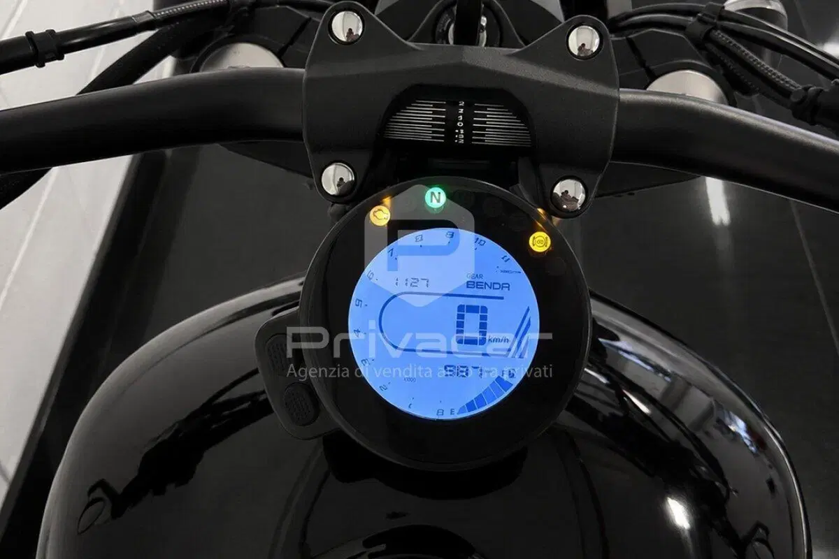 Keeway Motor V302 C (2022 - 26) (10)