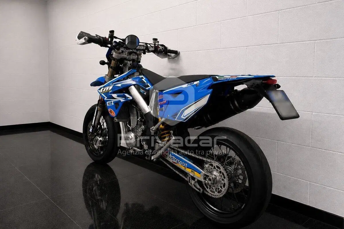Tm Moto SMM 530 F ES (2012) (4)
