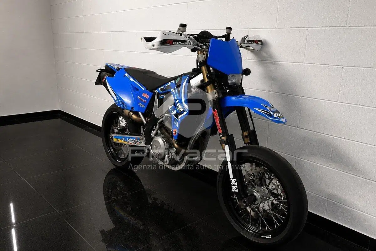 Tm Moto SMM 530 F ES (2012) (2)