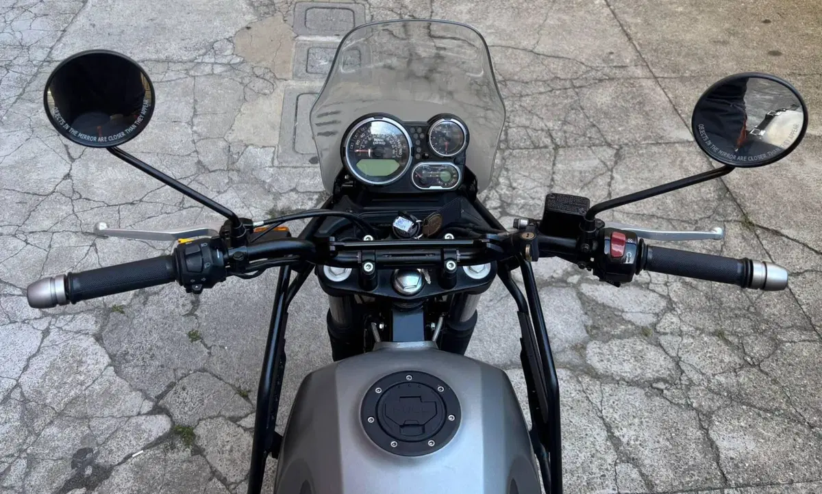 Royal Enfield Himalayan 411 (2017 - 20) (7)