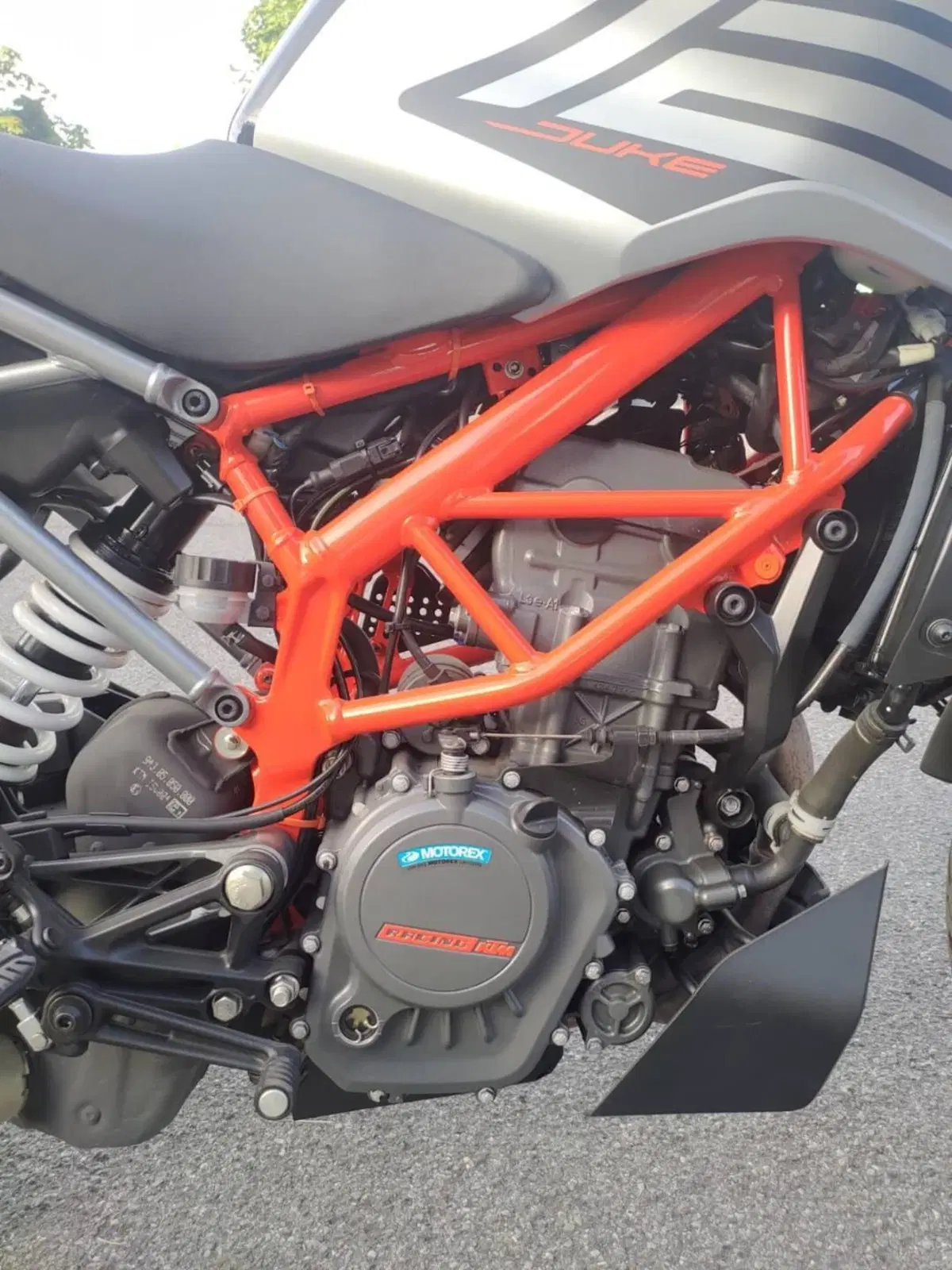 KTM 125 Duke (2021 - 23) (8)