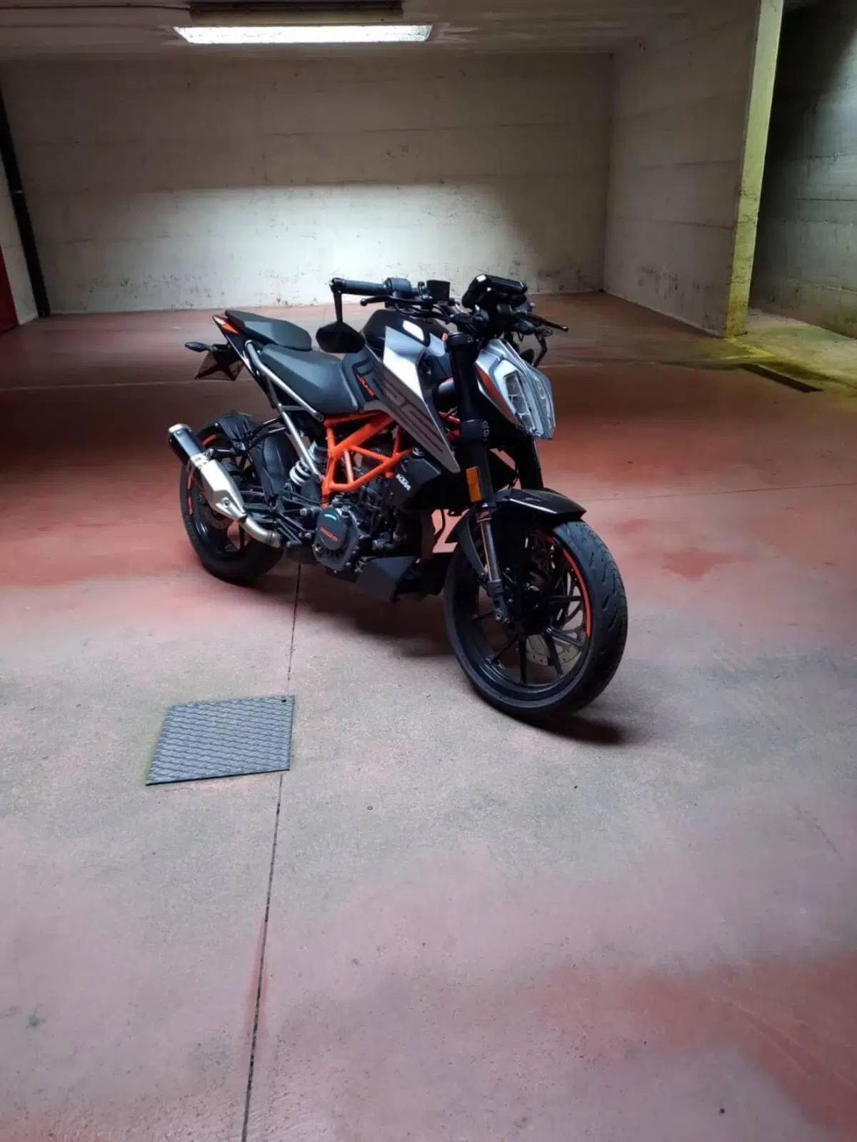 KTM 125 Duke (2021 - 23) (2)