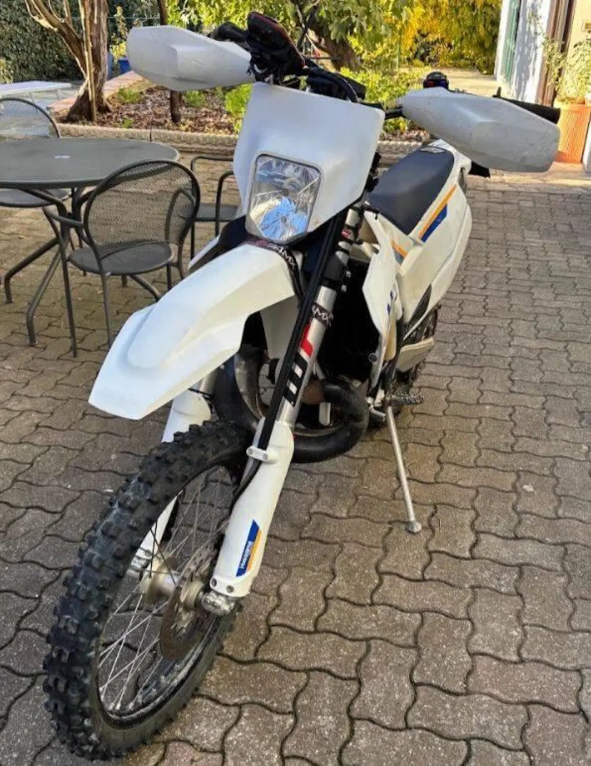 Husqvarna TE 300 Heritage (2023) (4)