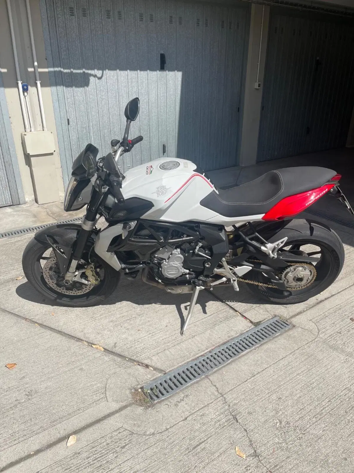 MV Agusta Brutale 800 (2012 - 15) (5)