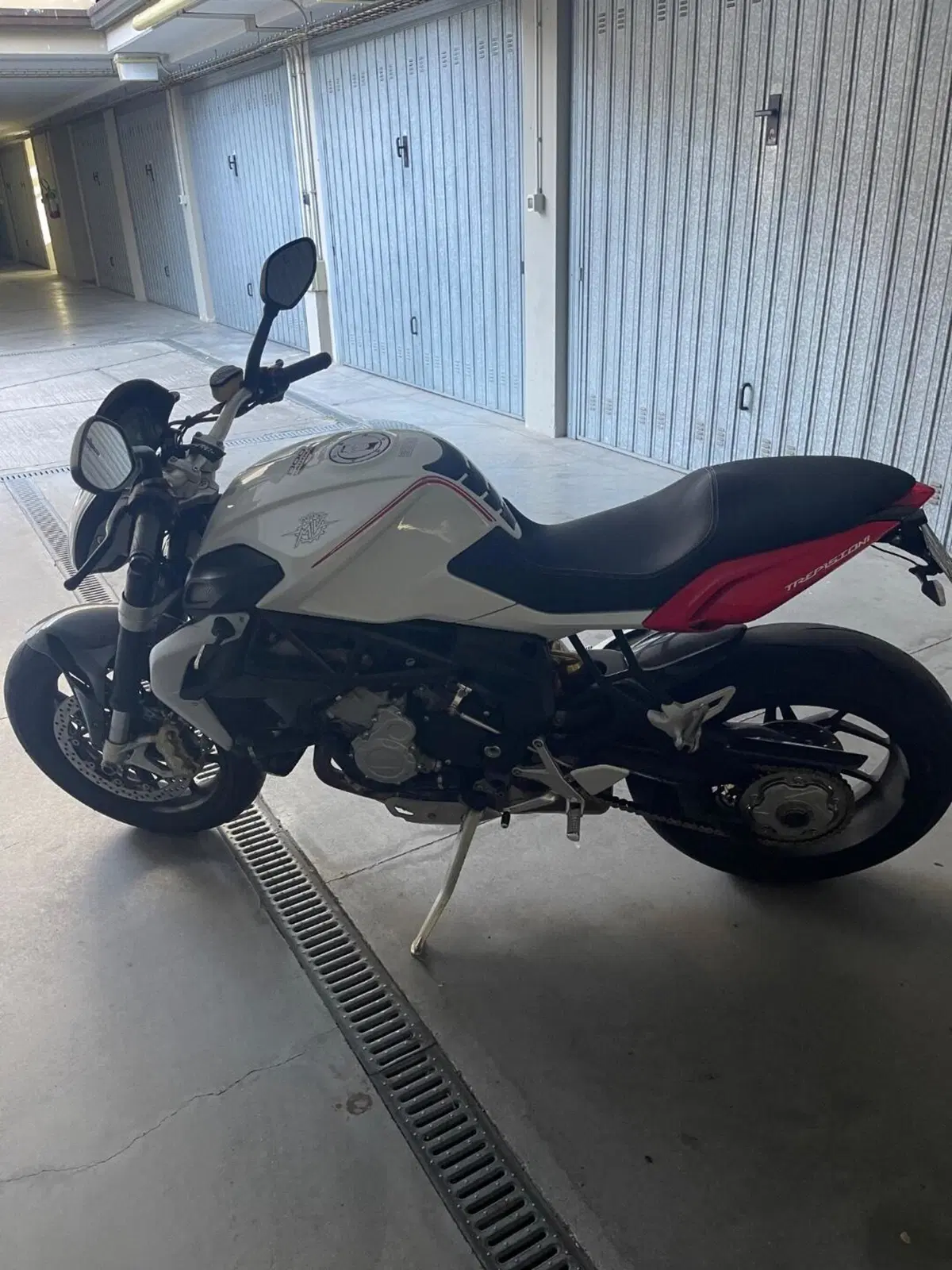 MV Agusta Brutale 800 (2012 - 15) (11)