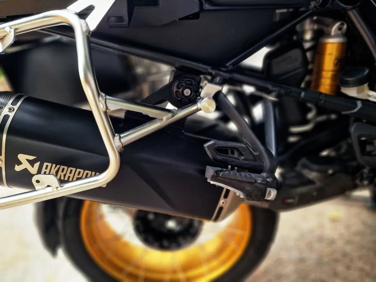 Bmw R 1250 GS - Edition 40 Years GS (2021) (4)