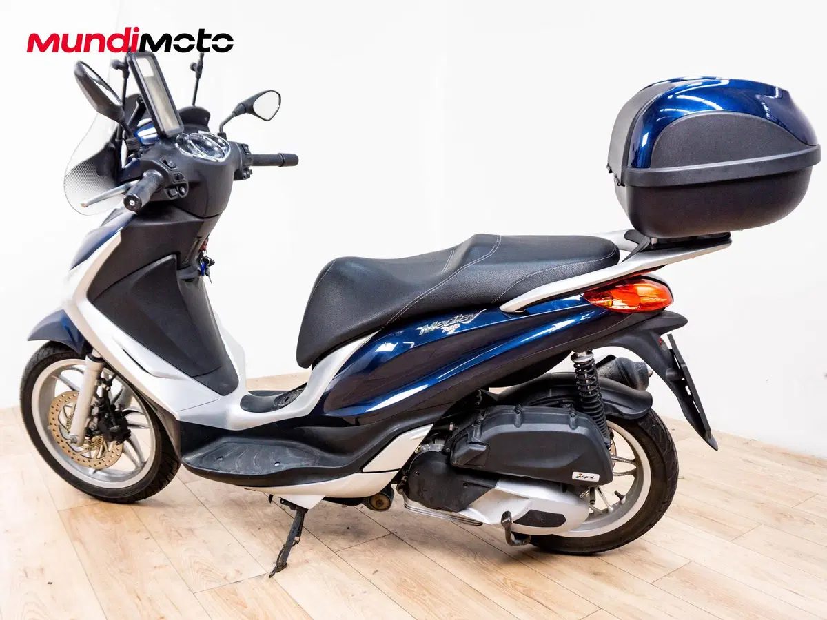 Piaggio Medley 150 ABS (2016 - 19) (7)
