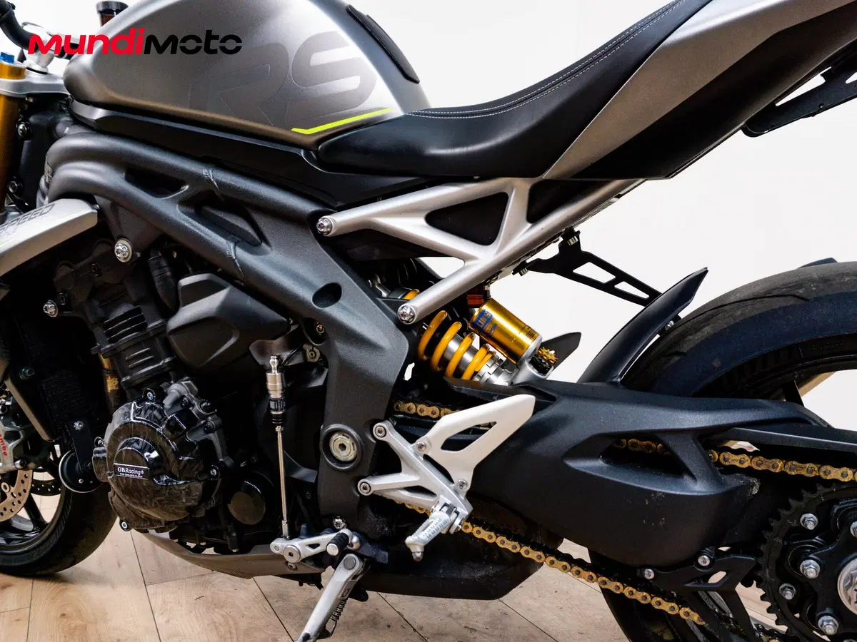 Triumph Speed Triple 1200 RS (2021 - 24) (10)