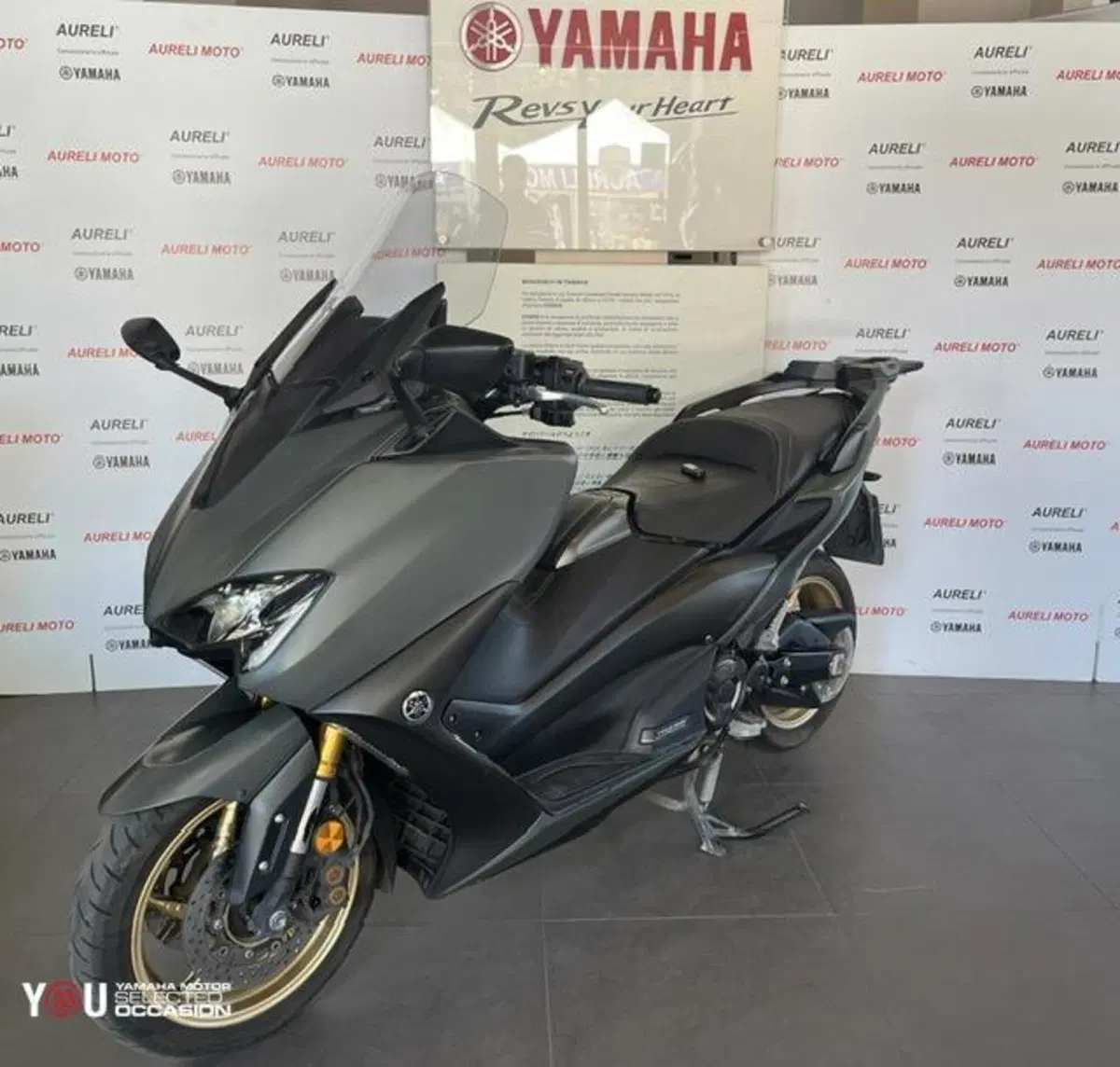 Yamaha T-Max 560 Tech Max (2020) (5)