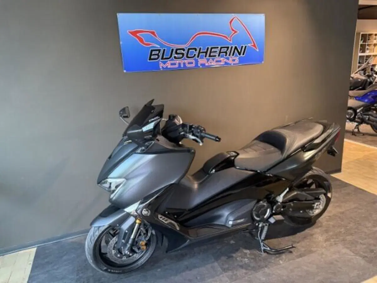 Yamaha T-Max 530 SX (2017 - 19) (7)