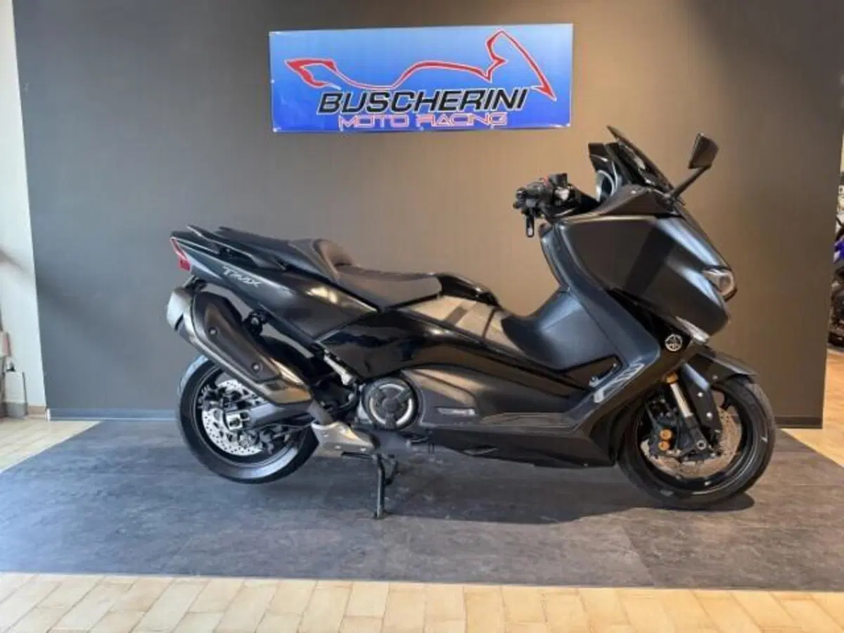 Yamaha T-Max 530 SX (2017 - 19) (5)