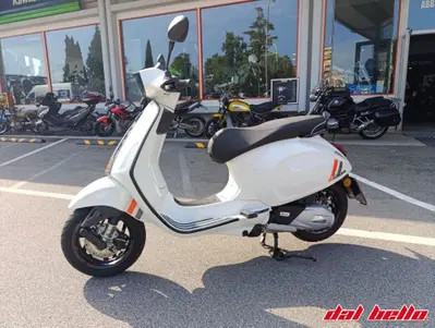 Vespa Sprint 125 S (2023 - 25) usata