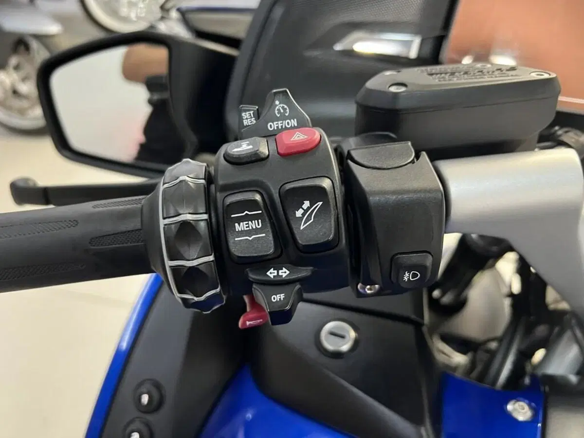 Bmw R 1250 RT (2021 - 25) (8)
