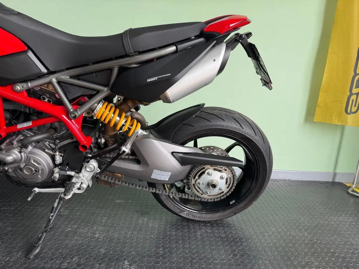 Ducati Hypermotard 950 (2019 - 20) (7)