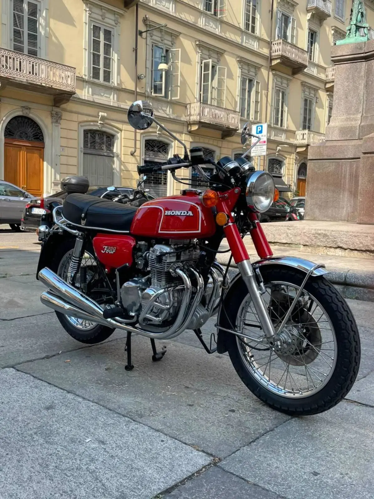 Honda cb 350 four