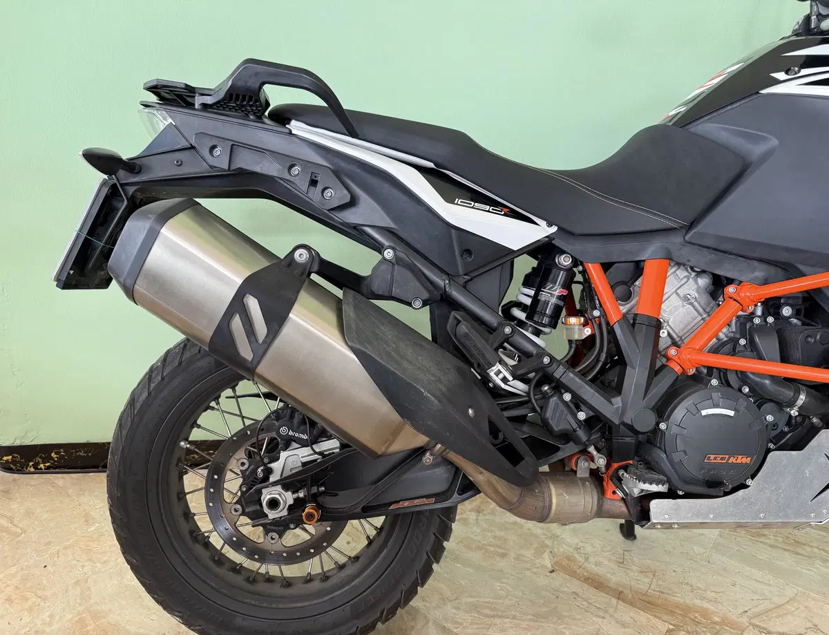 KTM 1090 Adventure R (2017 - 19) (12)
