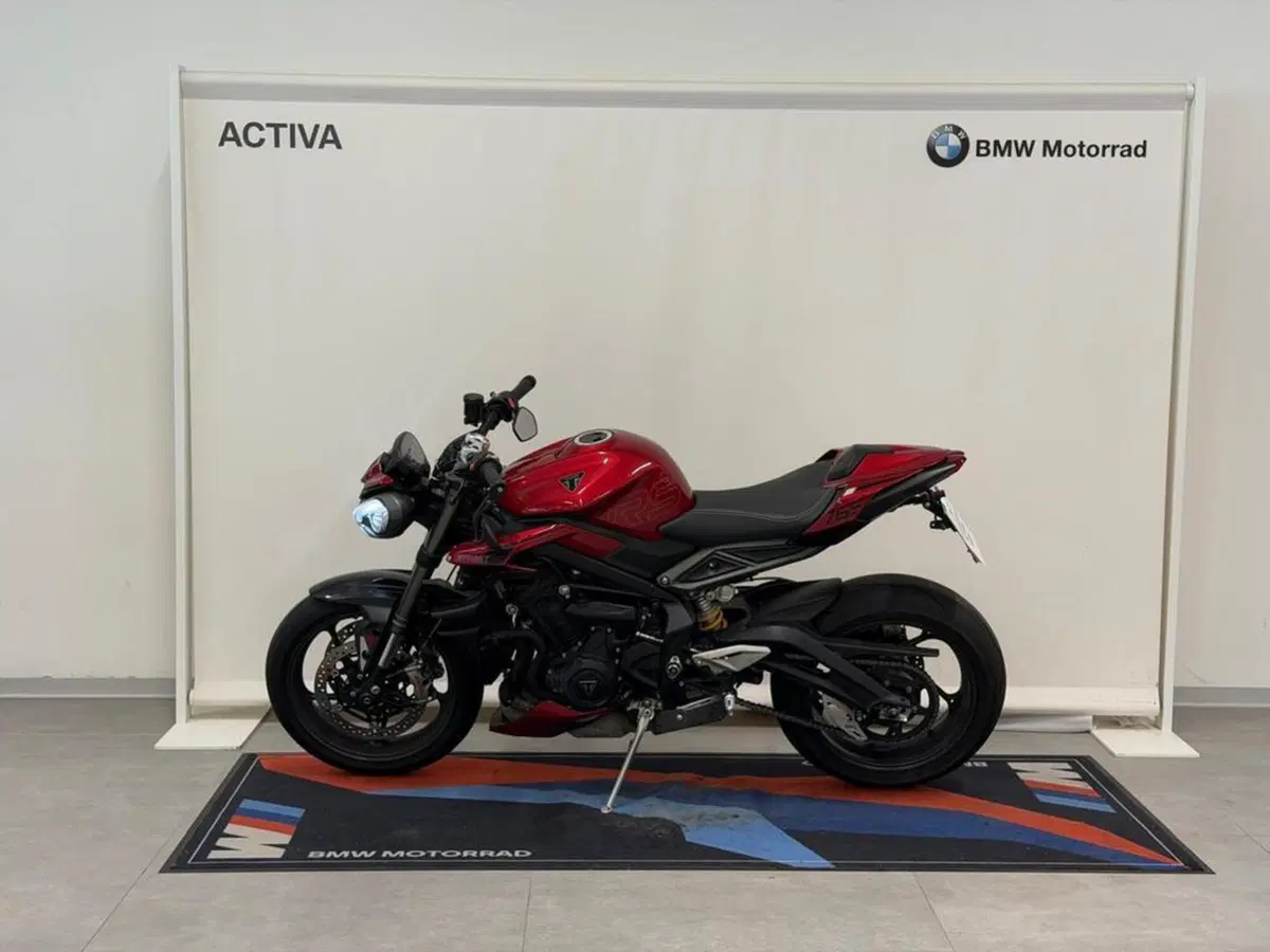 Triumph Street Triple 765 RS (2023 - 26)